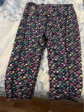 Victoria's Secret VSX Sport Knockout Crop Leggings Small